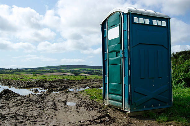 Best Portable Restroom Servicing (Cleaning and Restocking)  in Mbrian Park, CA